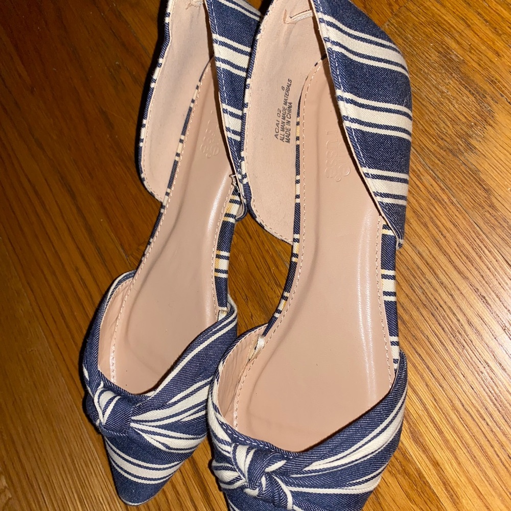 Navy & white striped cute flats! Never worn outside only tried on once.